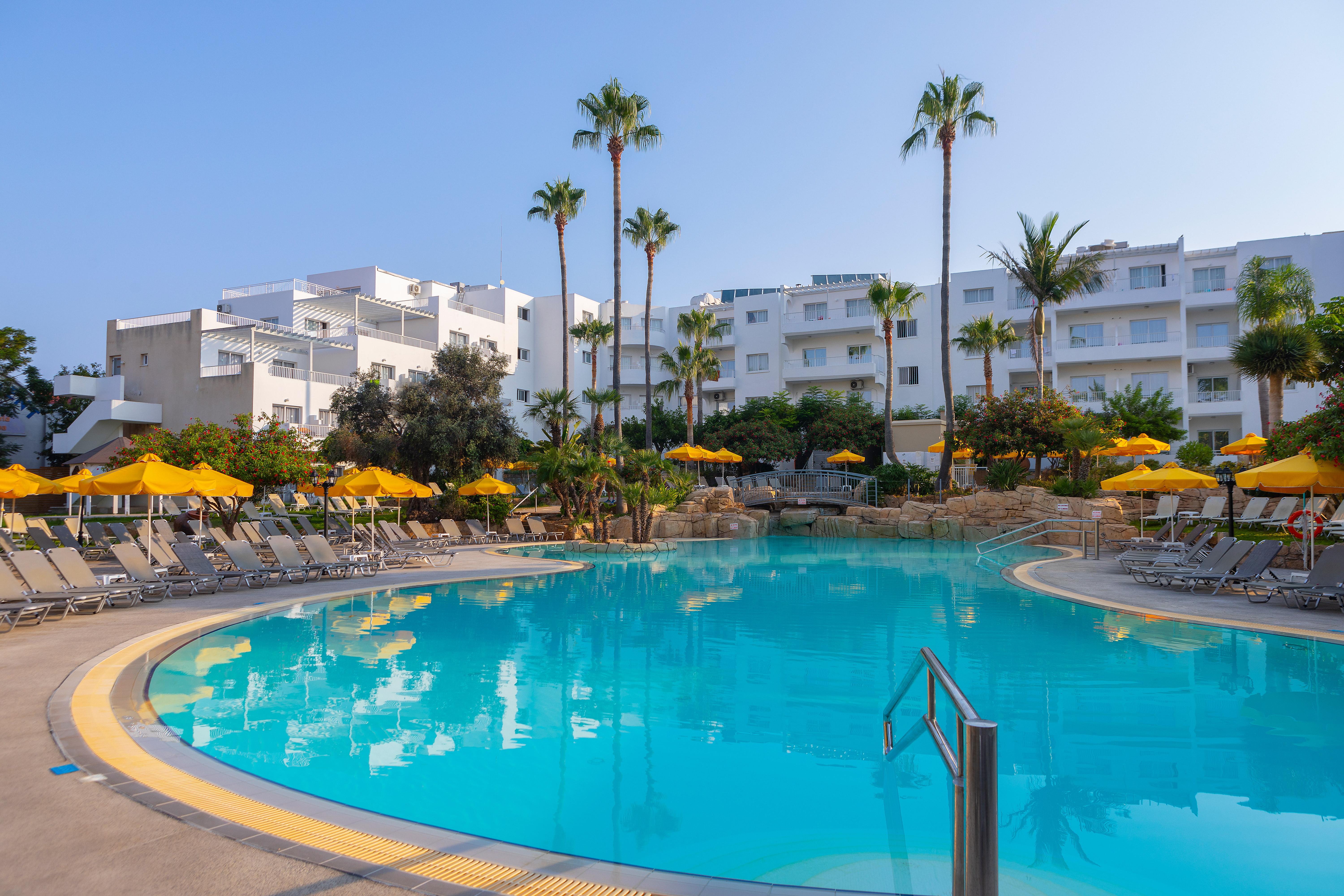 Mayfair Gardens Пафос Екстер'єр фото