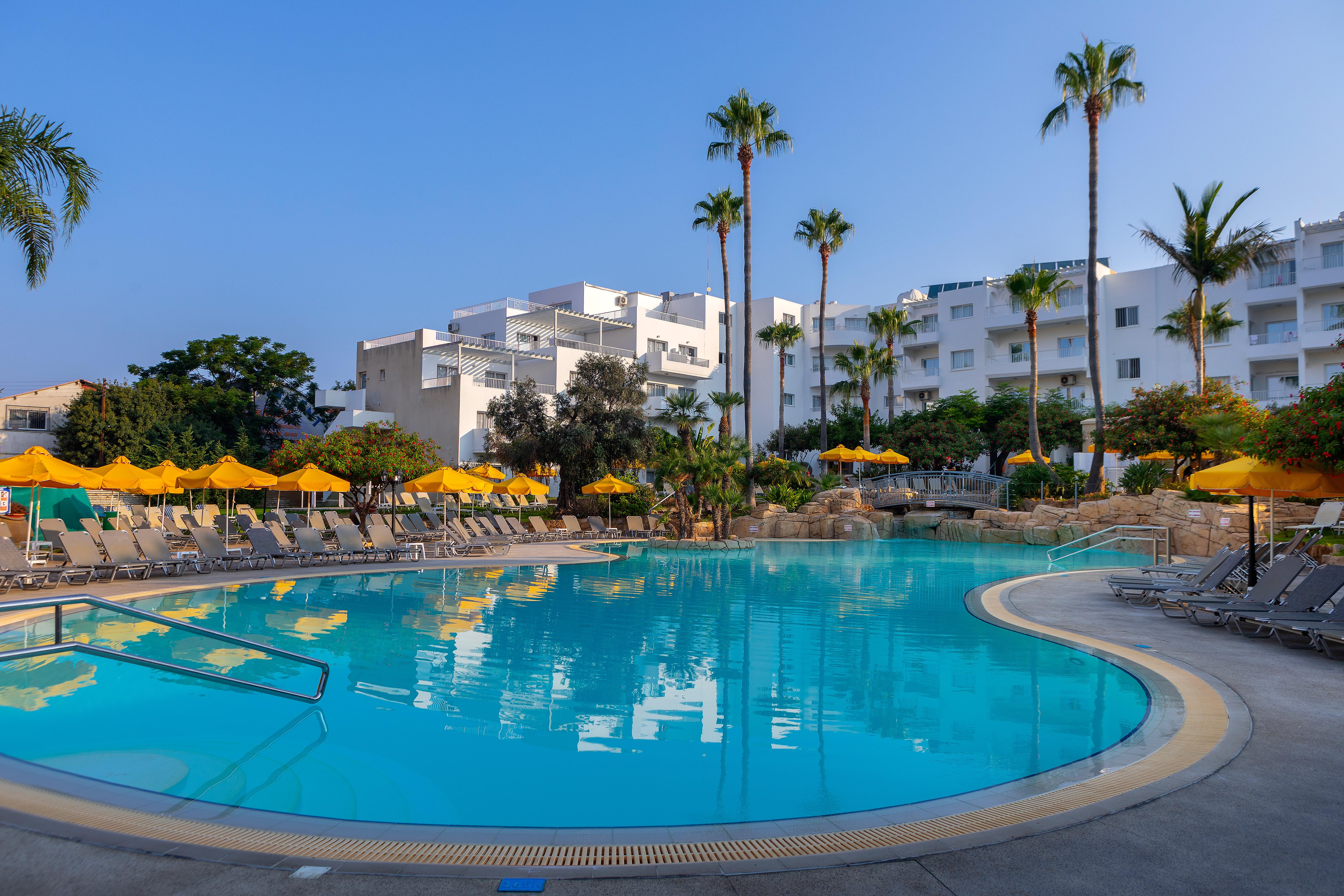 Mayfair Gardens Пафос Екстер'єр фото