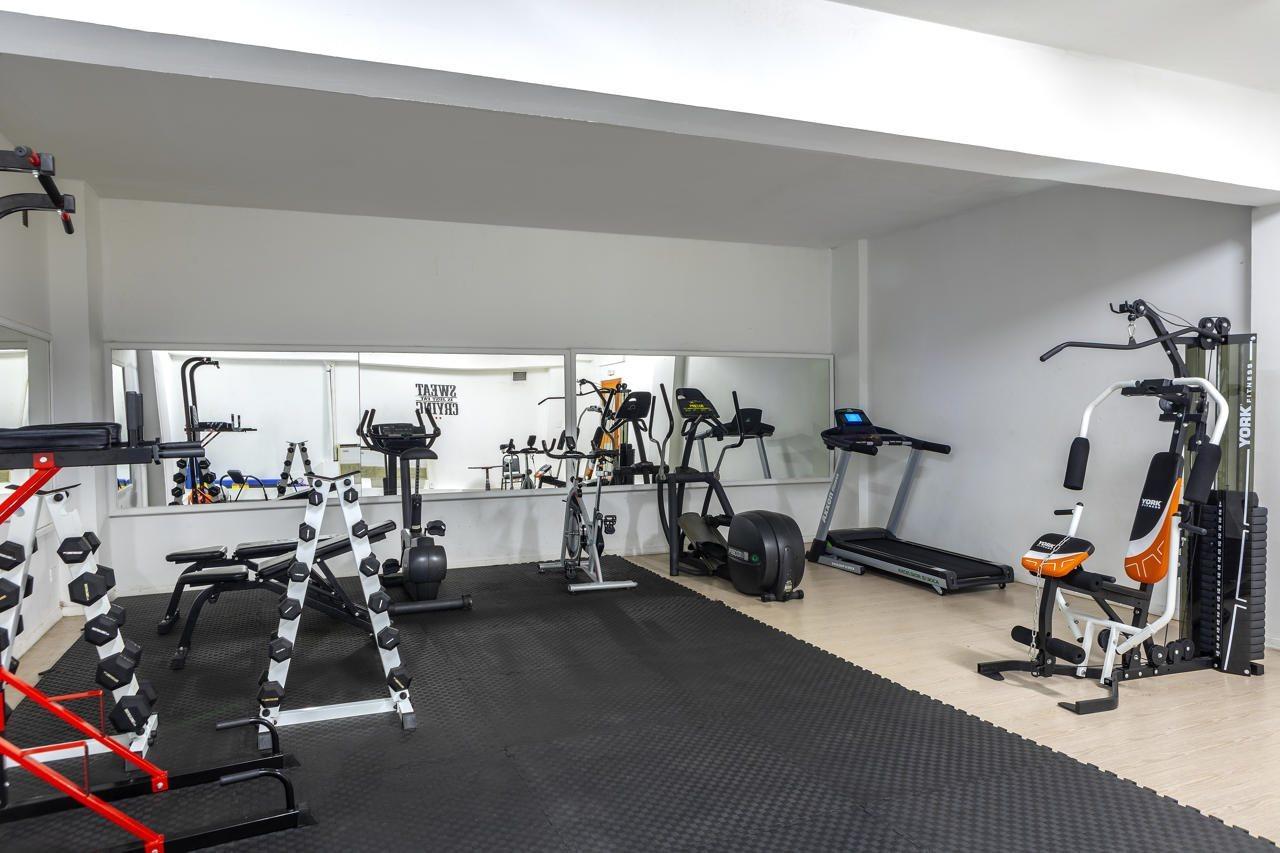 Mayfair Gardens Пафос Екстер'єр фото