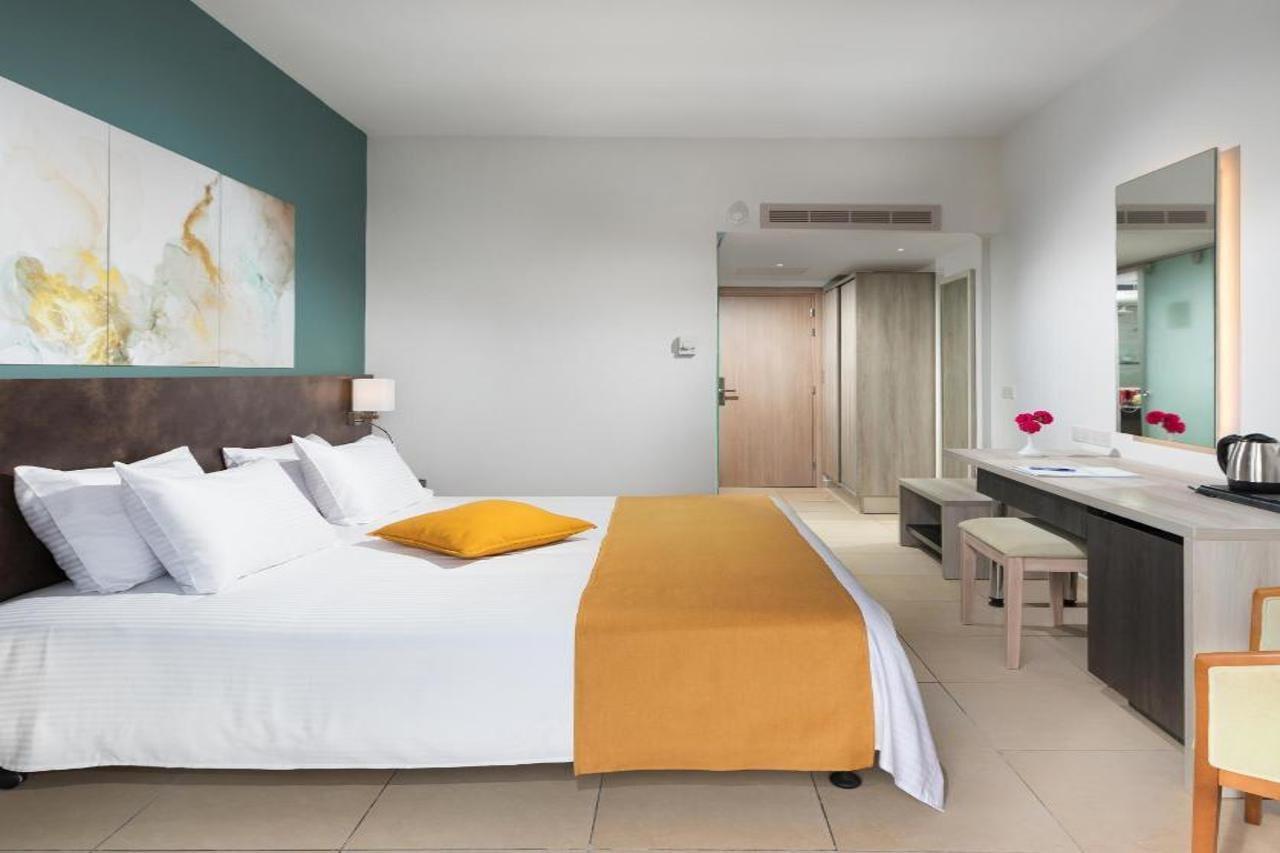 Mayfair Gardens Пафос Екстер'єр фото