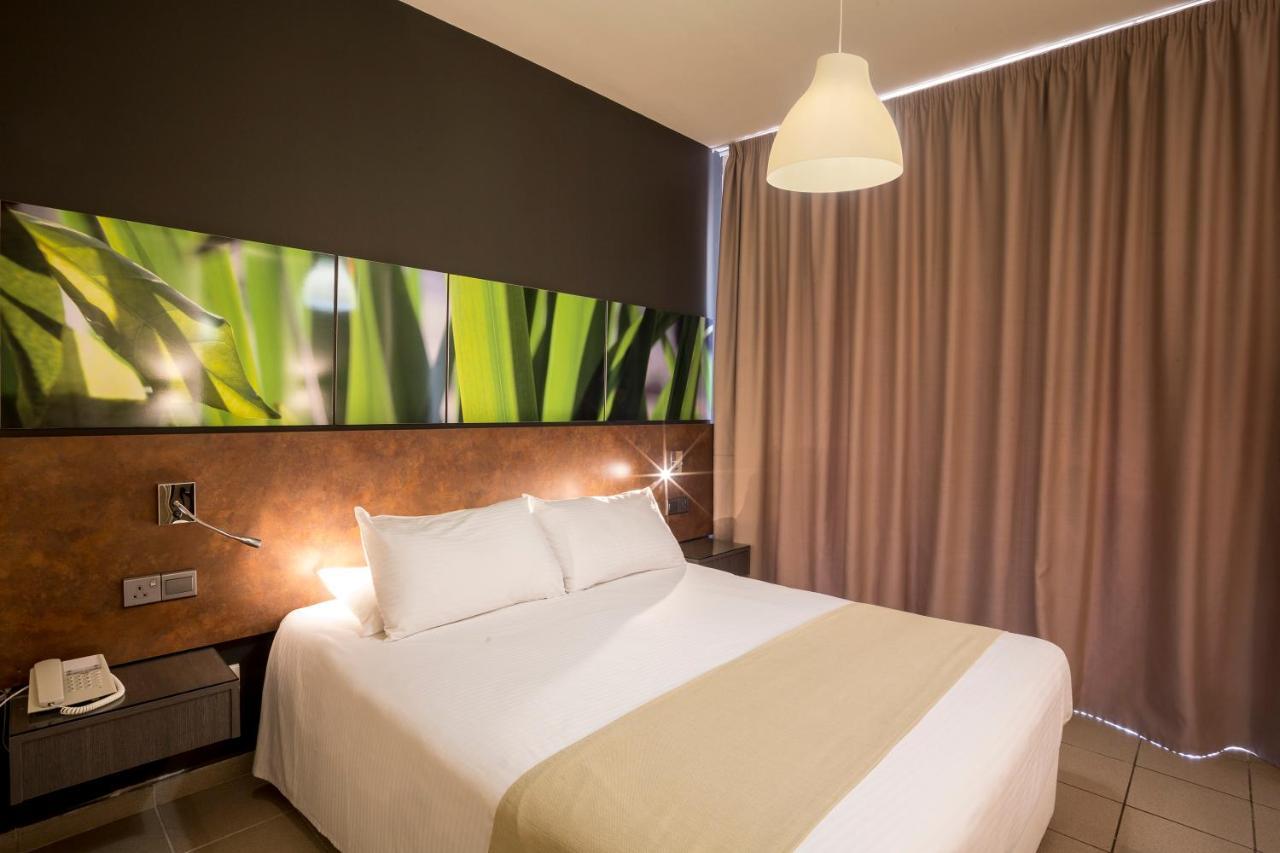 Mayfair Gardens Пафос Екстер'єр фото